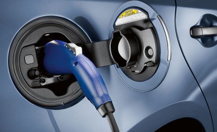 Włosi planują rekordowe dotacje do aut elektrycznych