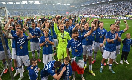 Lech mistrzem Polski, Poznań prędko nie zaśnie. Jagiellonia w pucharach