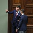 Marszałek Sejmu Szymon Hołownia oraz poseł PiS Janusz Kowalski na sali plenarnej Sejmu