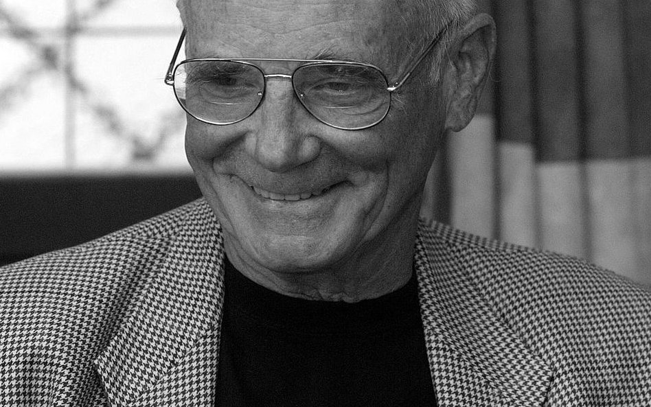 Reżyser filmowy i teatralny. Miał 85 lat. (23 czerwca 1933 - 2 kwietnia 2019)