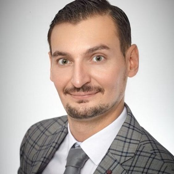 Tomasz Smura z Fundacji im. Kazimierza Pułaskiego.