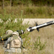 Amerykańscy żołnierze z wyrzutnią rakiet przeciwpancernych Javelin