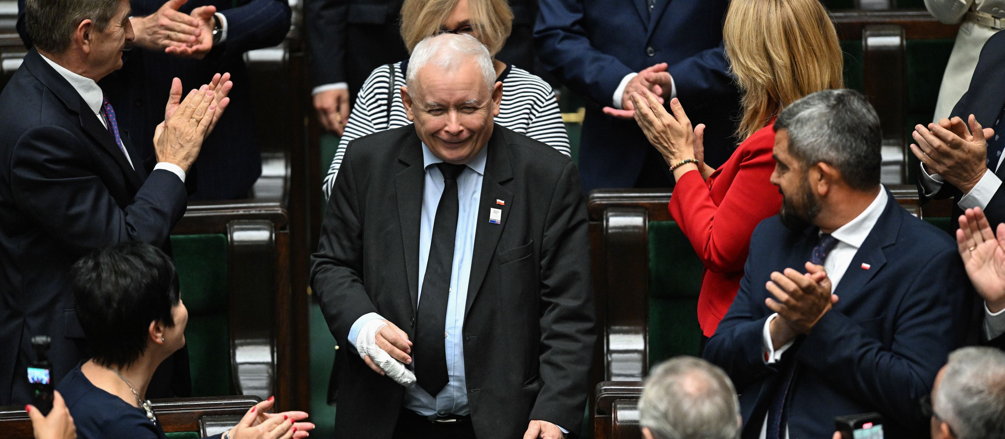 Artur Bartkiewicz: Szachy 5D. PiS chce zakazać handlu kryptowalutami, by Karol Nawrocki śrubował rekord