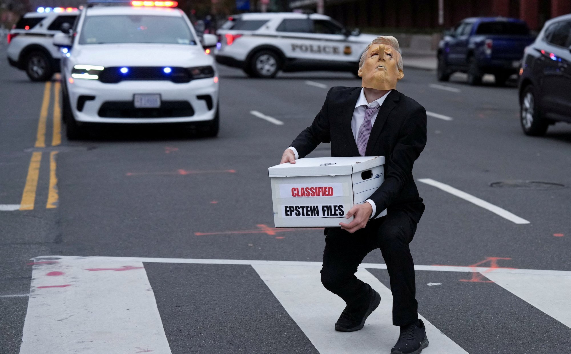 Epstein nie przestaje prześladować Trumpa