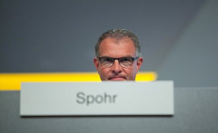 Ile zarabia prezes Lufthansy