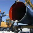 Do szwedzkiego rządu wpłynął w piątek wniosek o pozwolenie na budowę gazociągu Nord Stream 2 .