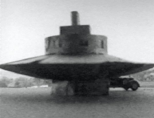 UFO Hitlera, czyli eksperymenty nazistowskich naukowców: pojazd oznaczony kryptonimem RFZ-7 (określa