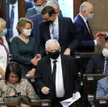W cieniu "Lex-TVN": Sejm podwyższa wynagrodzenia polityków