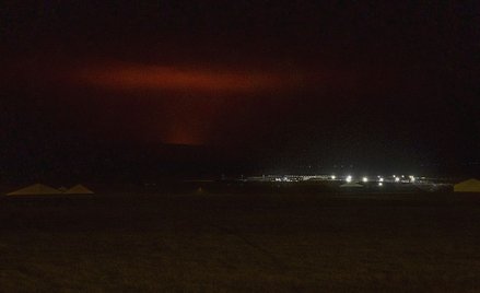 Wybuchł wulkan na Islandii. Lotnisko w Reykjaviku działa