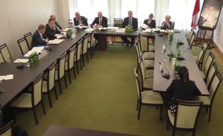 Doczytają w podróży na fiordy - Joanna Parafianowicz o przesłuchaniu kandydatów na ławników Sądu Naj