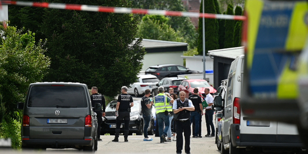 Strzelanina w niemieckim Lautlingen. Nie żyje dwoje dorosłych i dwoje dzieci