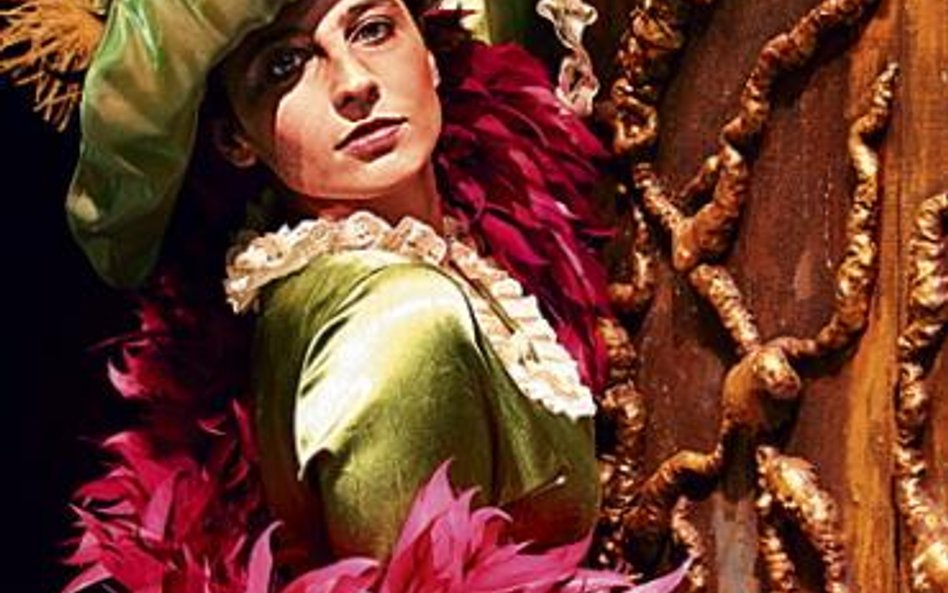 Teatr Popularny podnosi kurtynę