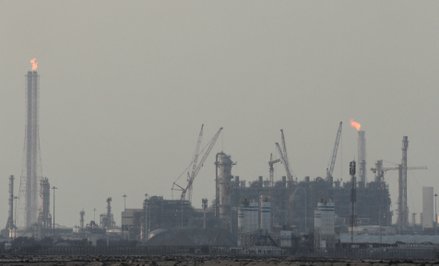 Infrastruktura wydobywcza LNG firmy QatarEnergy w cieniu konfliktu USA i Izraela z Iranem