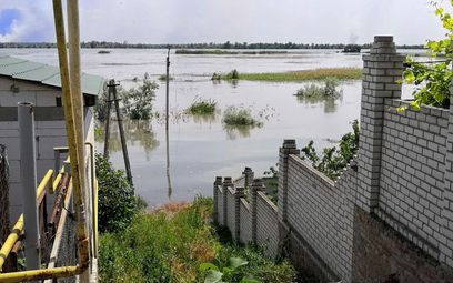 Wody Dniepru zalały około 10 tys. ha gruntów rolnych