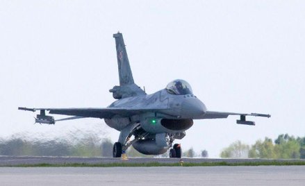 Polski F-16