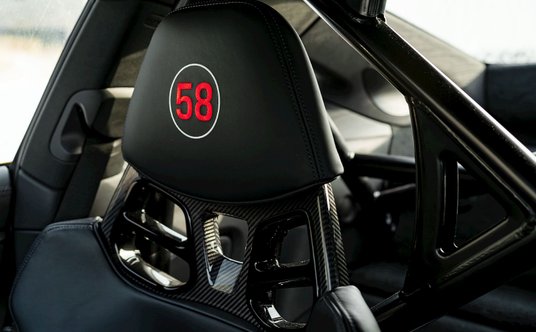 W Porsche 911 Dakar RED58 Special