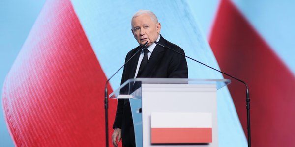 Kaczyński rozegrał Morawieckiego. Psuje plan byłego premiera i odbiera mu tlen