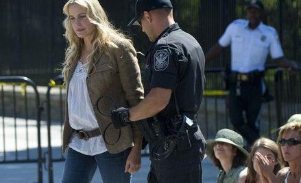 Daryl Hannah podczas aresztowania