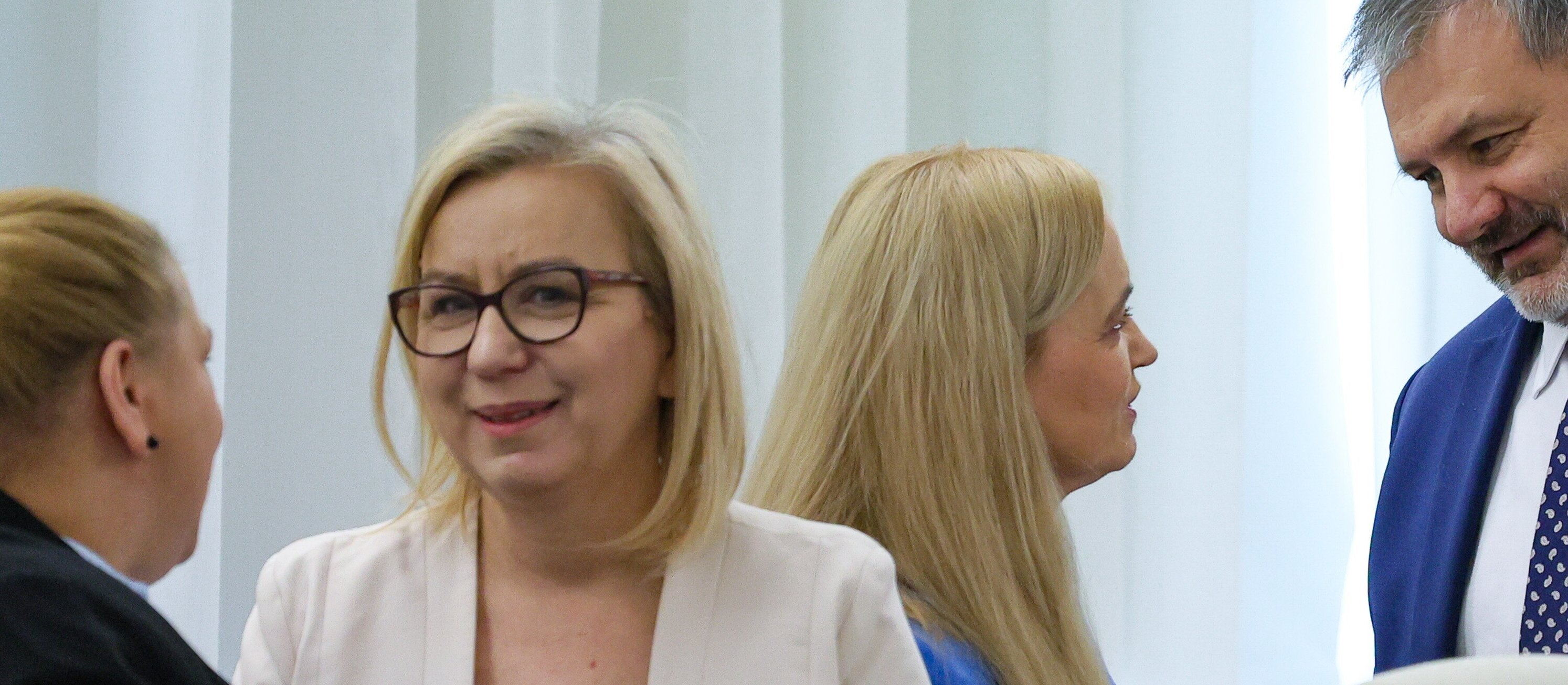 Sejm zagłosuje nad wotum nieufność dla Pauliny Hennig-Kloski i Jolanty Sobierańskiej-Grendy