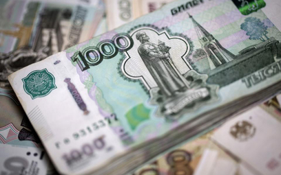 Wskutek sankcji rubel stanie się praktycznie niewymienialny