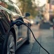 Skrócenie czasu ładowania i ogromny zasięg obiecuje koncern Huawei. To może być przełom w elektromob