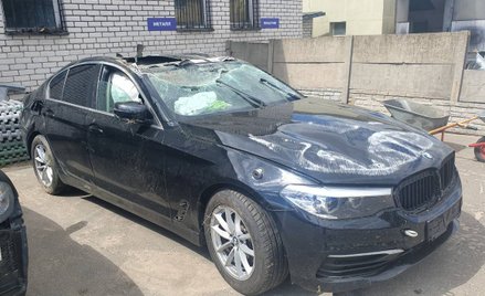Po wypadku pracownika ambasady RP na Białorusi. BMW za bezcen