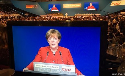 Merkel: trzeba zakazać noszenia burki