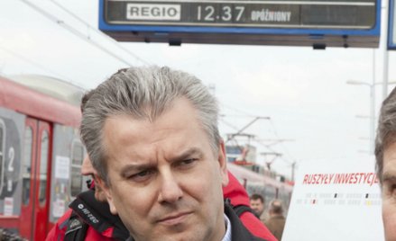 Opozycja żąda dymisji Cezarego Grabarczyka