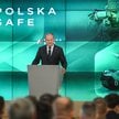 Premier Donald Tusk przemawia podczas uroczystości podpisania umowy pożyczkowej w ramach programu SA