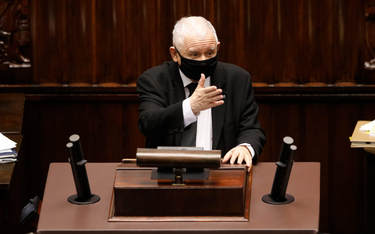 Prezes Jarosław Kaczyński miał się zdecydować na głosowanie mimo spodziewanej porażki