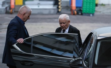 Rozmowy w PiS nadal bez rozstrzygnięcia. Ultimatum mija o północy