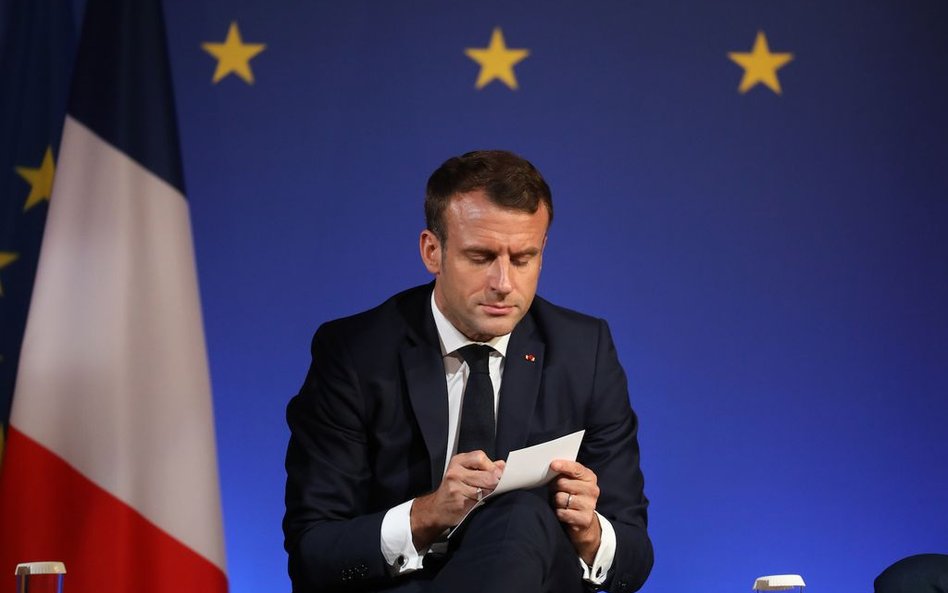 Szanghaj. Emmanuel Macron na zakończenie pierwszego dnia wizyty w Chinach