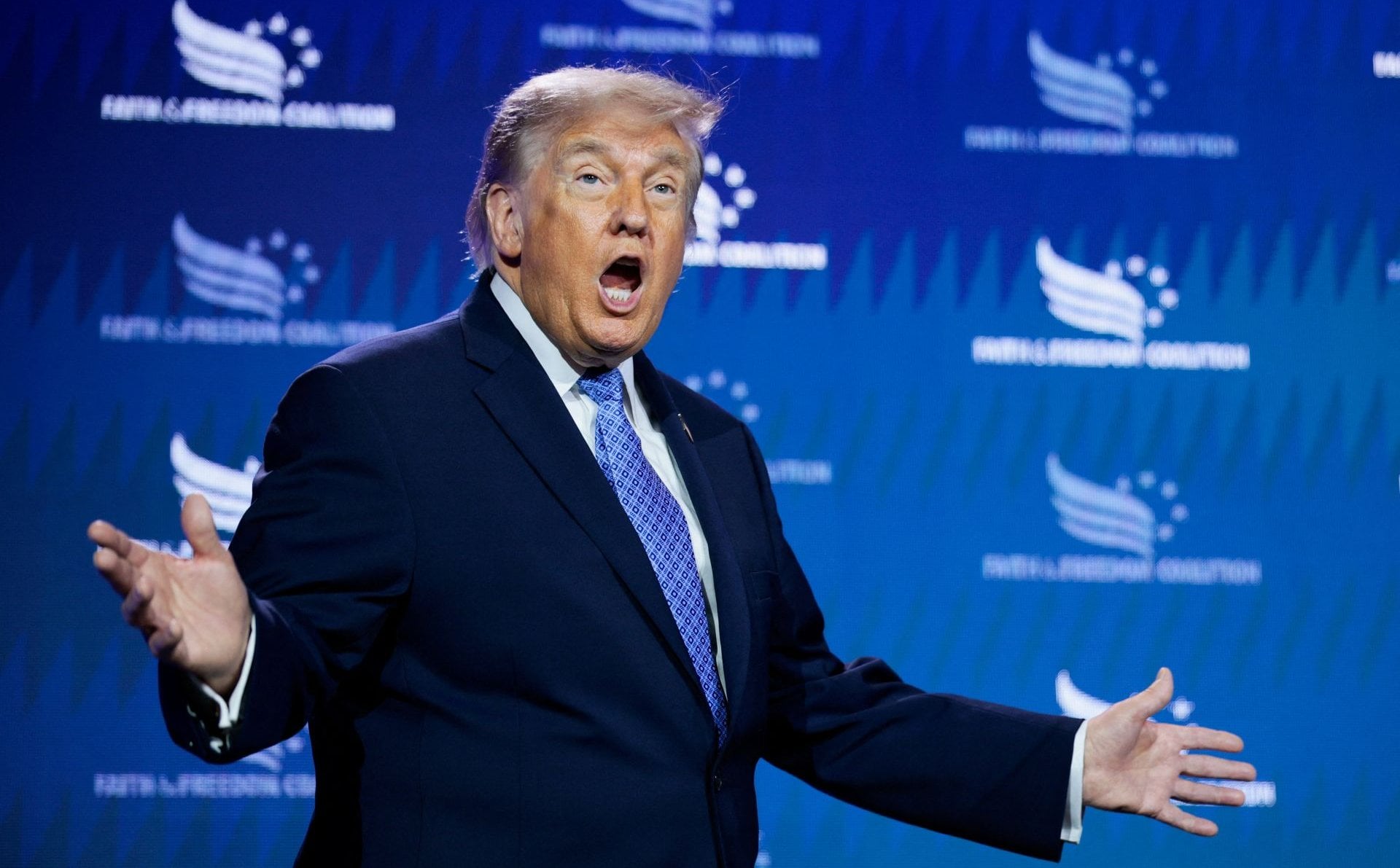 Prezydent USA Donald Trump: Byłbym Największym Komunistą w Historii