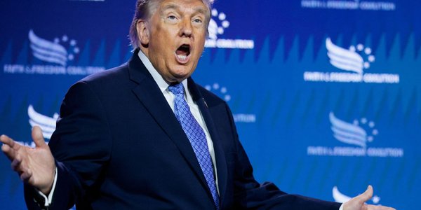 Prezydent USA Donald Trump: Byłbym Największym Komunistą w Historii