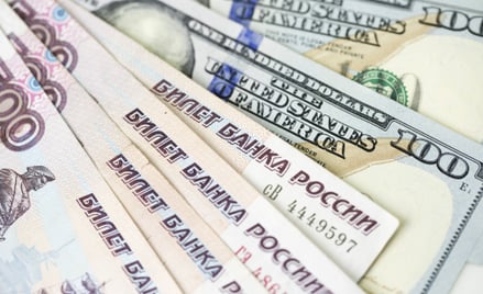 Czy Moskwa wróci do handlu opartego na dolarze?