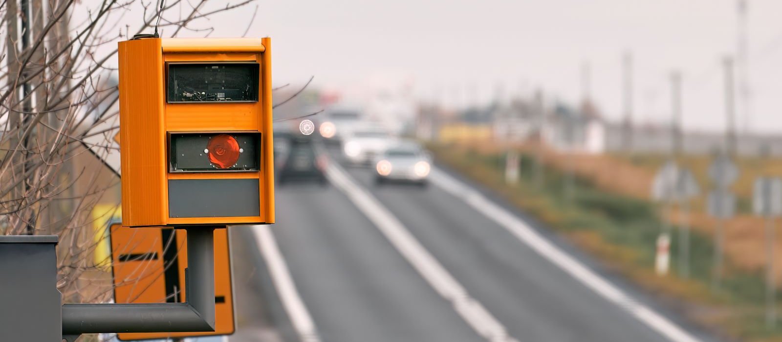Fotoradary. Właściciel auta nie musi donosić na samego siebie