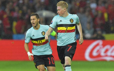 Kevin De Bruyne (z prawej) i Eden Hazard już podczas Euro 2016 mieli poprowadzić Belgię do zwycięstw