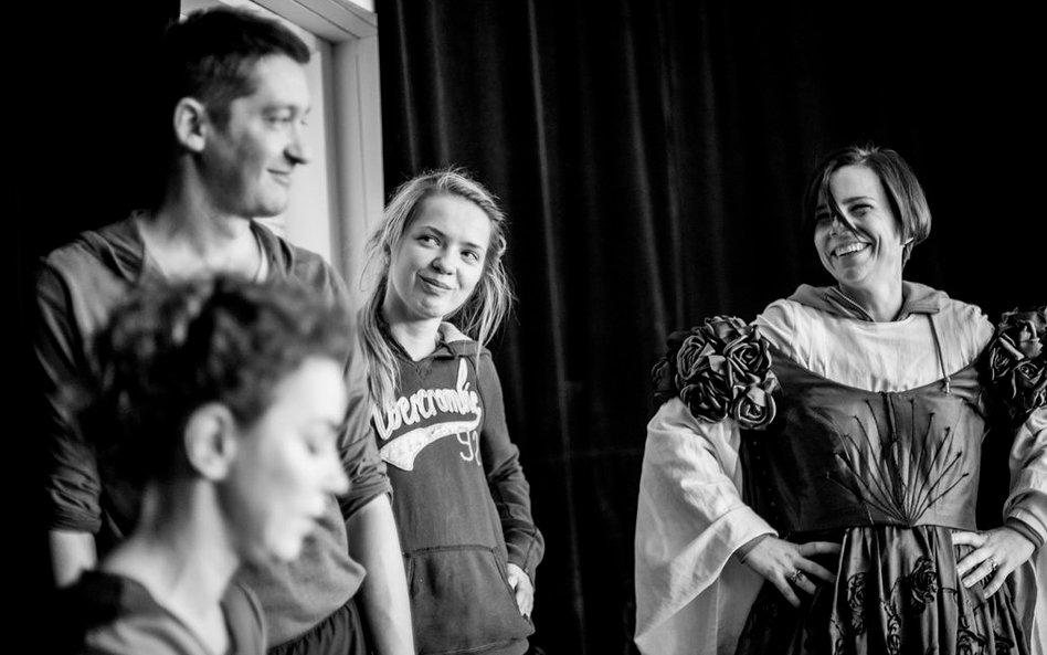 Maria Stuart - najnowsze przedstawienie warszawskiego Teatru Ateneum w reżyserii Agaty Dudy Gracz w 