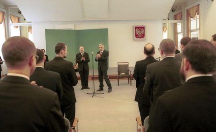 Jednolite zasady zwalniania urzędników mianowanych