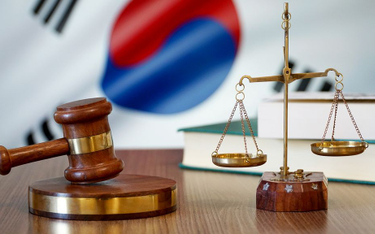 115 tys. Koreańczyków chce zwolnienia sędziego za redukcję wyroku dla gwałciciela