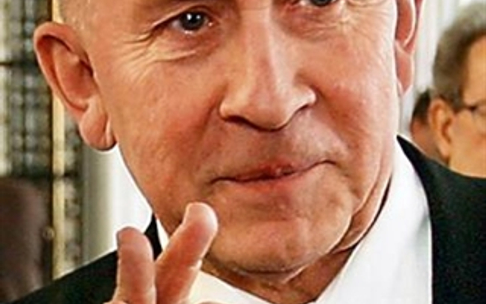 PO chce poprawić raport Czumy