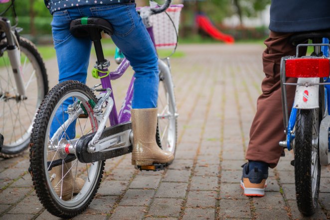Kampania łączy ruch, edukację i elementy rywalizacji.