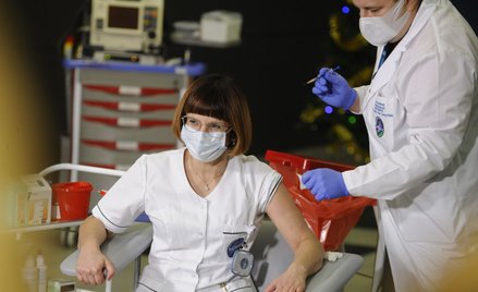 Koronawirus w Polsce: Ile osób zaszczepiono w Polsce na COVID-19 18 kwietnia?