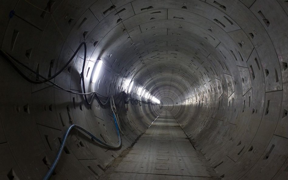 MPWiK podało, że kolektor został naprawiony. Na zdjęciu: odprowadzający ścieki tunel pod Wisłą przed