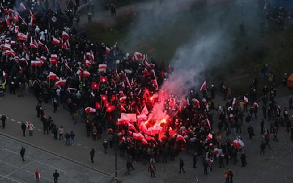 Zamieszki podczas Marszu Niepodległości - relacja na żywo