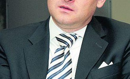 Piotr Majchrzak, prezes MNI (u góry), uważa, że grupa Polskiego Przedsiębiorstwa Wydawnictw Kartogra
