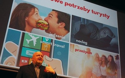 Jacek Kotarbiński wskazywał, że najważniejsze są dla turysty przeżycia