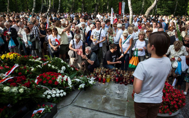 Wzrasta świadomość Polaków o bohaterskim zrywie powstańców