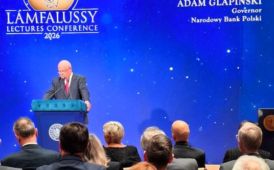Adam Glapiński, prezes NBP, odebrał w Budapeszcie nagrodę Lámfalussy Award