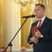 Prezydent elekt Karol Nawrocki przemawia po odebraniu z rąk przewodniczącego PKW uchwały ws. stwierd
